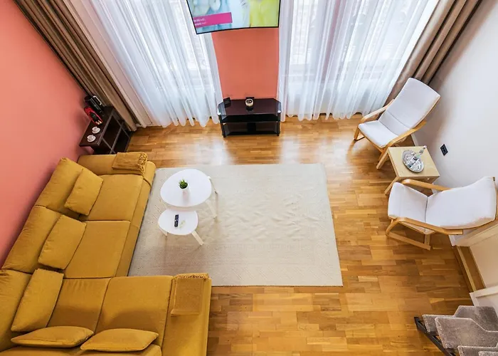 Apartman Palazzo Brassó